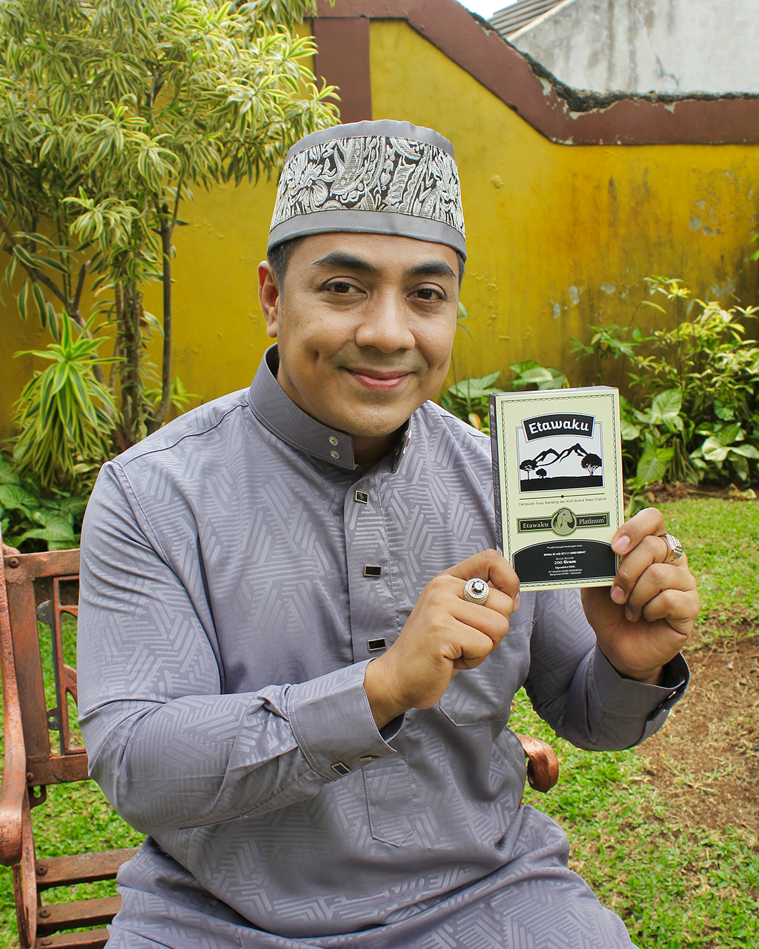 Testimoni Artis Etawaku Platinum